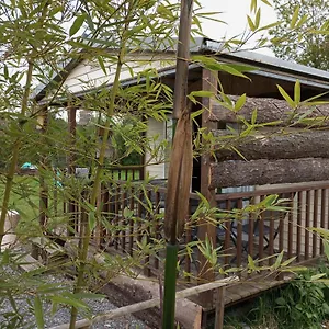 Le cabanon de la grenouille Hébergement de vacances